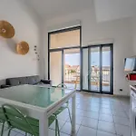 Duplex Situe A Les Flots A 1 Minute De La