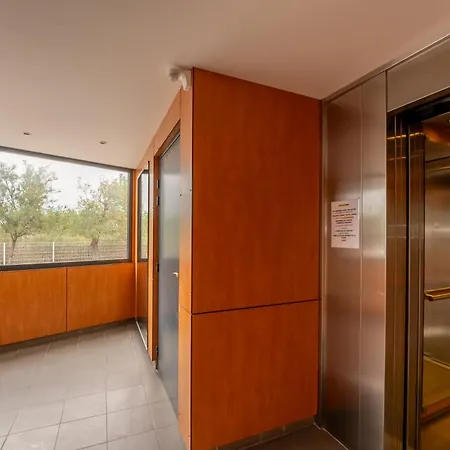 Apartman Duplex Situe A Les Flots A 1 Minute De La *