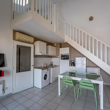 Duplex Situe A Les Flots A 1 Minute De La Apartman