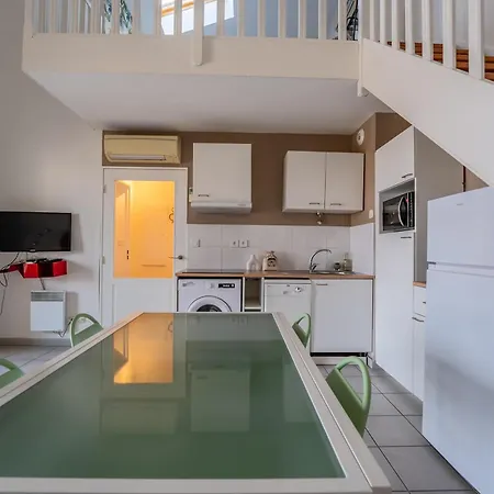 Apartment Duplex Situe A Les Flots A 1 Minute De La Palavas-les-Flots